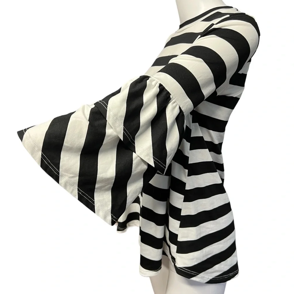 Riah Fashion - Women’s Striped Bell Sleeve Top Sz. SM - Picture 2 of 5